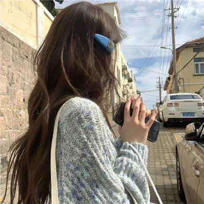 闪婚后，我成为全家福星